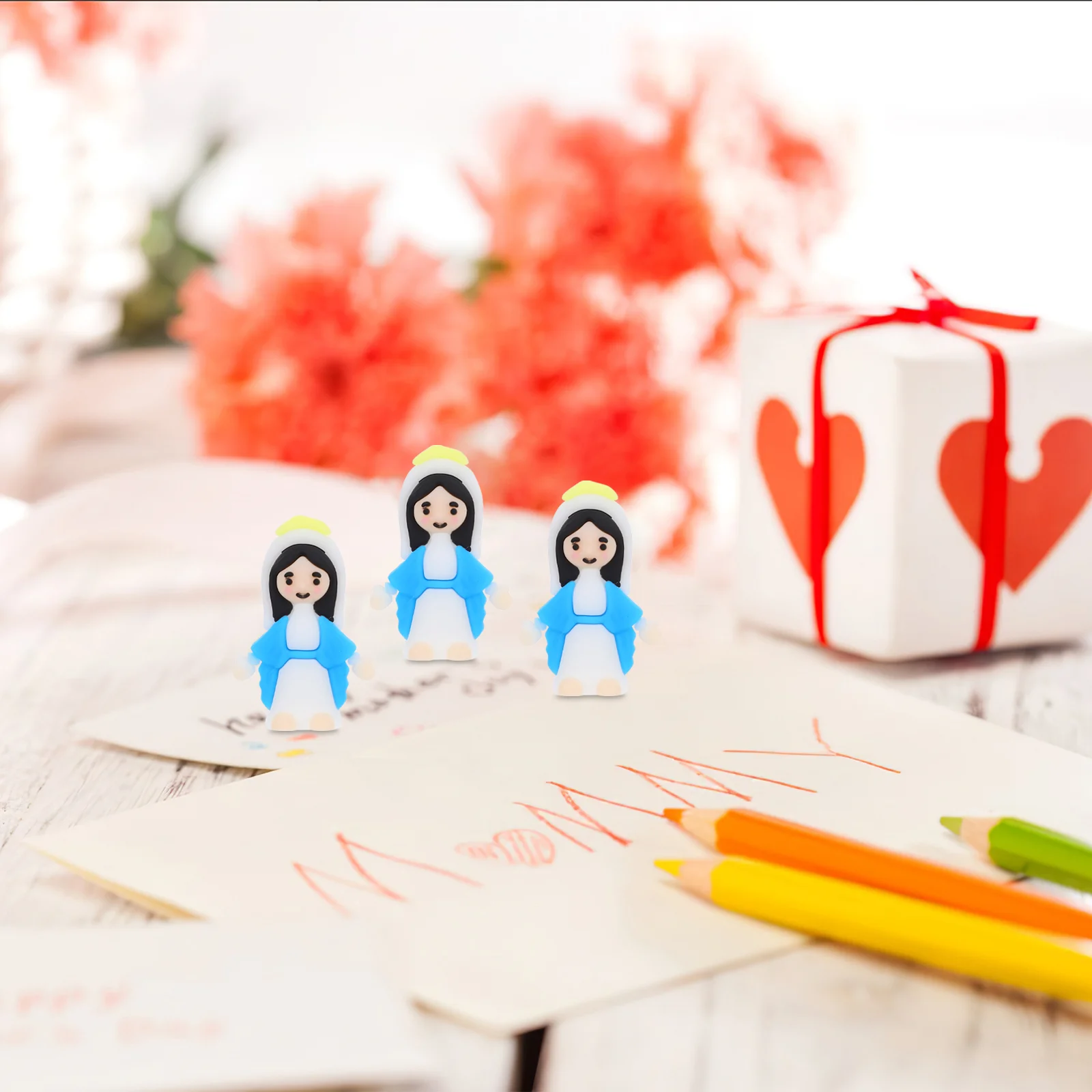 Miniature Mary Statuette Easter Eggs Jesus Christian Christmas Party Favors Baby Toys
Miniature Mary Statuette Easter Eggs Jesus Christian Christmas Party Favors Baby Toys