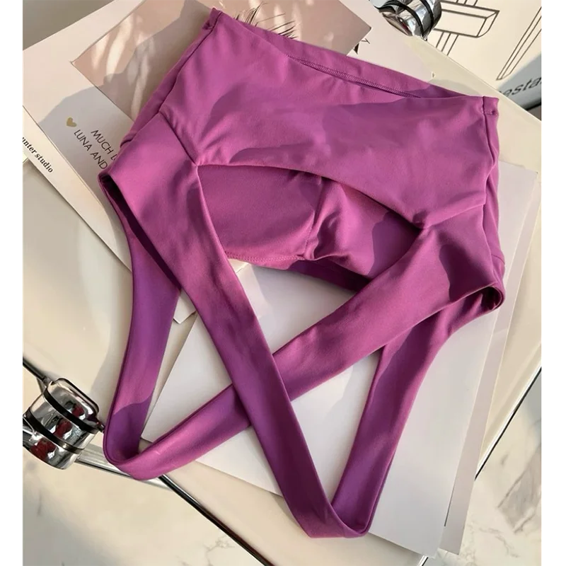 Naked Seamless Cross Back Sports Bra for Women with Wide Shoulder Straps Fitness Bra Running Shock-absorbing Yoga Vest Top
Naked Seamless Cross Back Sports Bra for Women with Wide Shoulder Straps Fitness Bra Running Shock-absorbing Yoga Vest Top