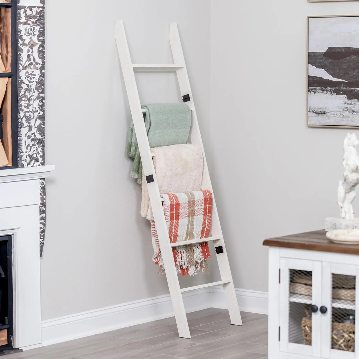 Blanket Ladder for Living Room and Bedroom, 6-Tier Wall Leaning Laminate Snag Free Construction (White)
Blanket Ladder for Living Room and Bedroom, 6-Tier Wall Leaning Laminate Snag Free Construction (White)