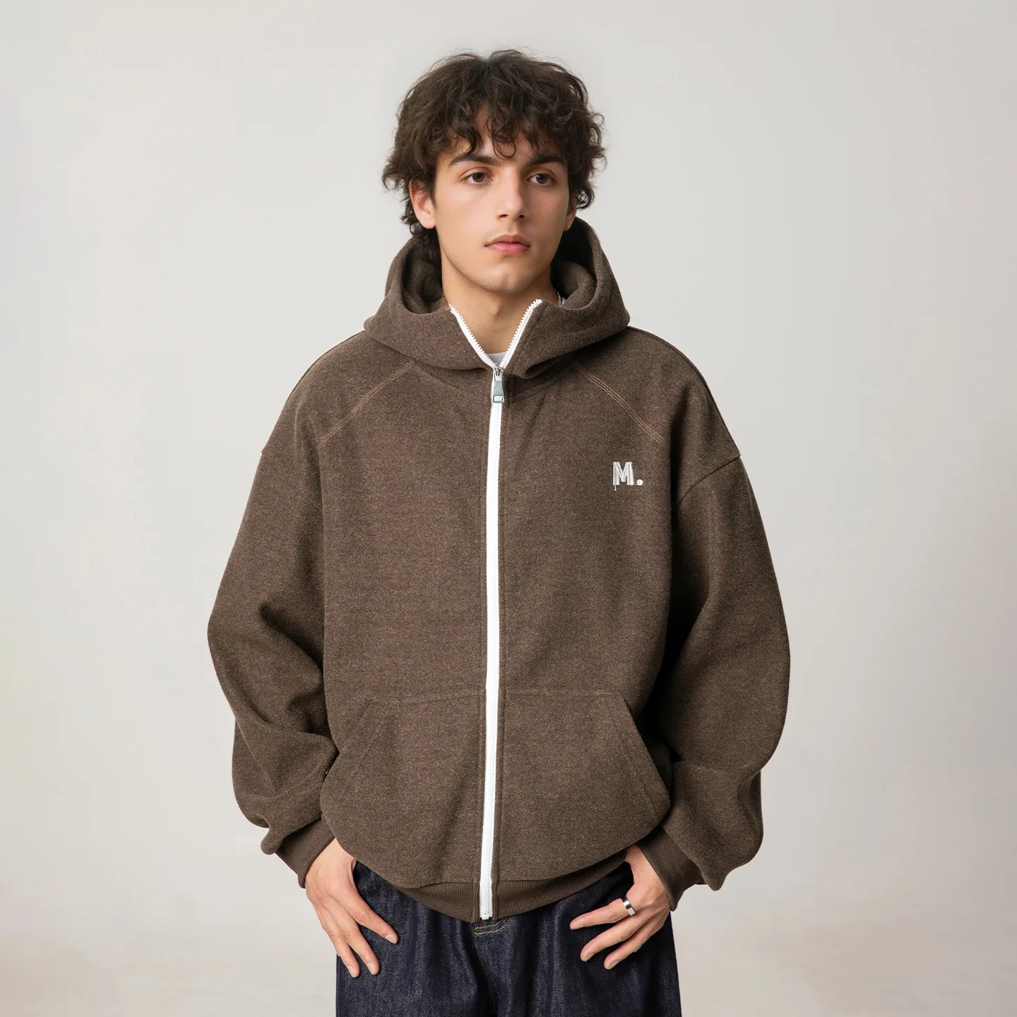 Letter Embroidery Half High Neck Hooded Sweatshirt Men's Clashing Zipper Casual Hoodie Jacket Pockets
Letter Embroidery Half High Neck Hooded Sweatshirt Men's Clashing Zipper Casual Hoodie Jacket Pockets