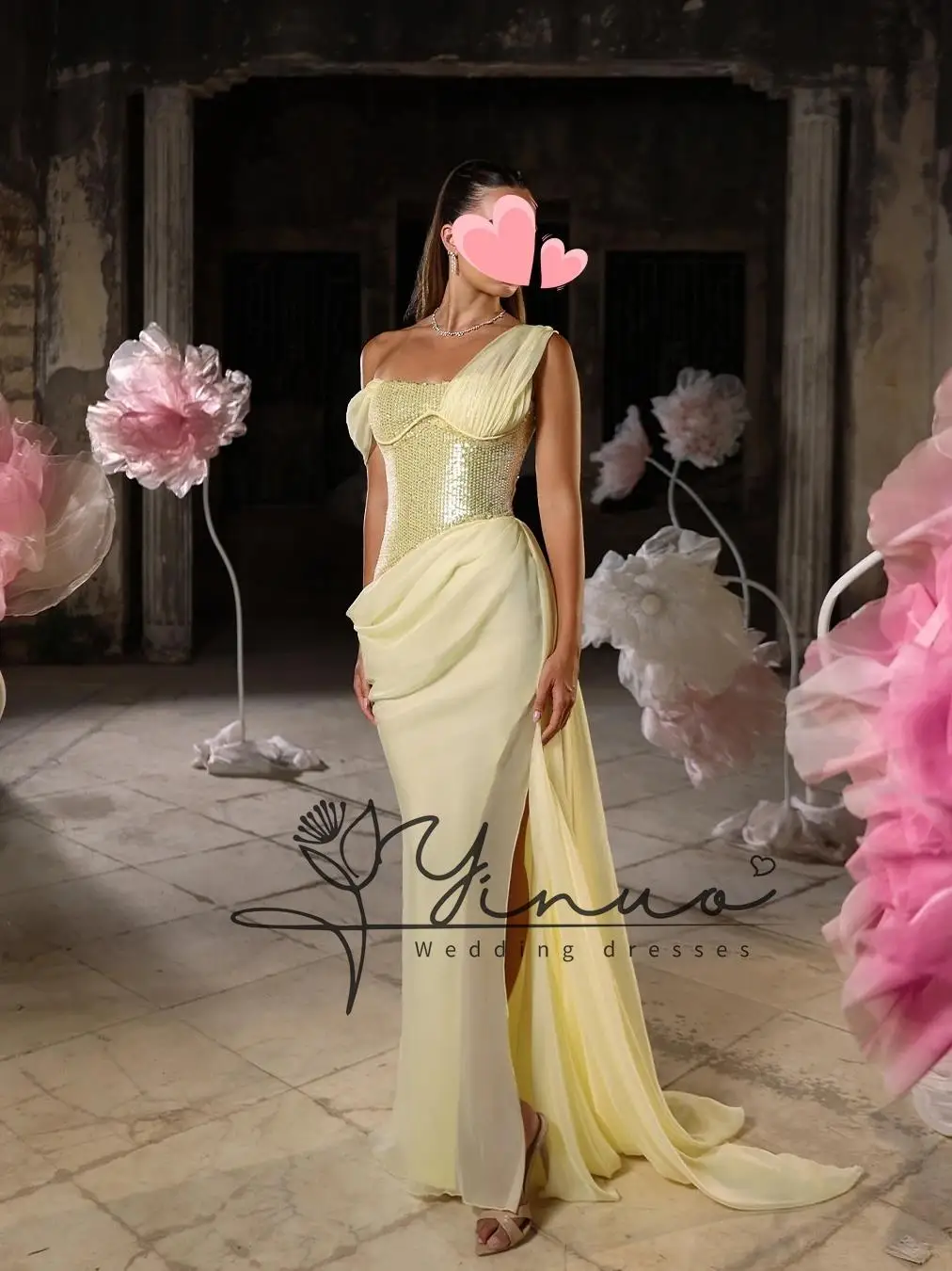 Индивидуальное элегантное винтажное платье-русалка из шифона с пайетками, нежно-желтое, для выпускного вечера и торжественных мероприятий
Индивидуальное элегантное винтажное платье-русалка из шифона с пайетками, нежно-желтое, для выпускного вечера и торжественных мероприятий