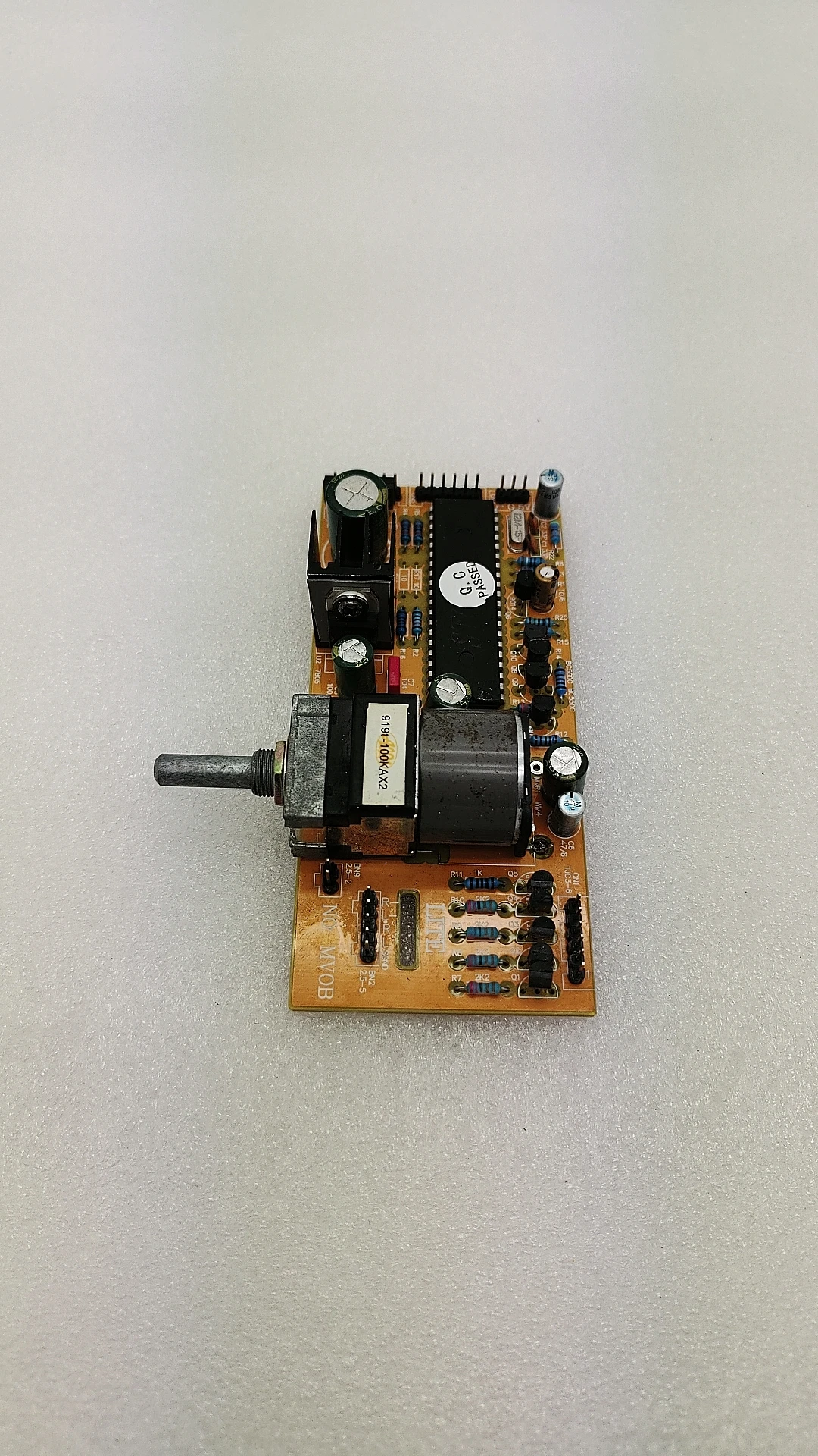 MV02 Dual Channel Remote Control Volume Kit Input Signal Selection Board ( ALPS Motor Potentiometer ) 
MV02 Dual Channel Remote Control Volume Kit Input Signal Selection Board ( ALPS Motor Potentiometer )