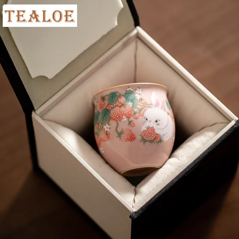 90ml Imitation Song Pink Ru Kiln Porcelain Teacup Strawberry Rabbit Master Cup Opening Tea Bowl Can Nourish Kung Fu Teaset Gifts
90ml Imitation Song Pink Ru Kiln Porcelain Teacup Strawberry Rabbit Master Cup Opening Tea Bowl Can Nourish Kung Fu Teaset Gifts
