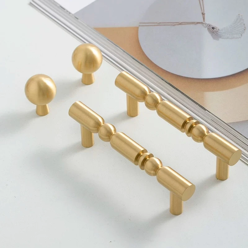 Brass Furniture Handles T-bar Light Luxury Fashion Gold Wardrobe Dresser Cupboard Cabinet Drawer Pulls for Furniture Hardware
Brass Furniture Handles T-bar Light Luxury Fashion Gold Wardrobe Dresser Cupboard Cabinet Drawer Pulls for Furniture Hardware