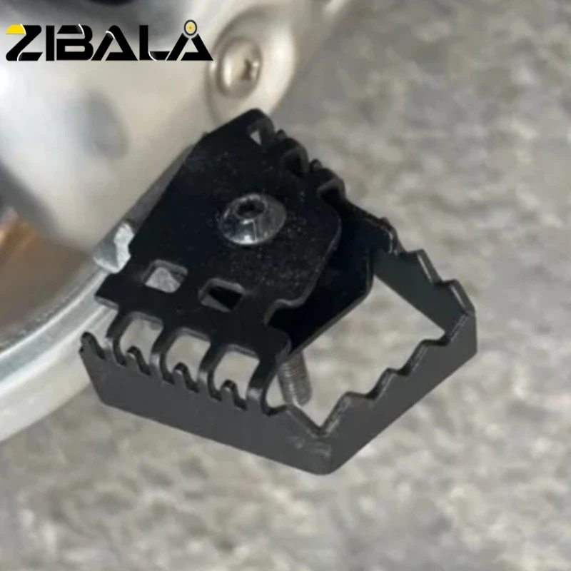 F900GS ADV Brake Lever Pedal Extension Enlarger Pad For BMW F900GS Adventure F900 F 900 GS 900 GS900 ADV 2024 2025 Accessories
F900GS ADV Brake Lever Pedal Extension Enlarger Pad For BMW F900GS Adventure F900 F 900 GS 900 GS900 ADV 2024 2025 Accessories