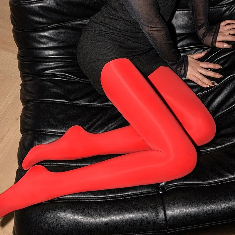 New Style Horse Oil Socks Women's Oil-glossy Silk Stockings Pantyhose Thin Women's Sexy Leggings Silky Seamless Foot Stockings
New Style Horse Oil Socks Women's Oil-glossy Silk Stockings Pantyhose Thin Women's Sexy Leggings Silky Seamless Foot Stockings
