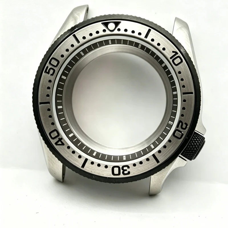 42mm SKX007 Style Diver Watch Case Stainless Steel with Bezel & Sapphire glass Fit NH35 NH36 Movement Diving Watch Accessories
42mm SKX007 Style Diver Watch Case Stainless Steel with Bezel & Sapphire glass Fit NH35 NH36 Movement Diving Watch Accessories