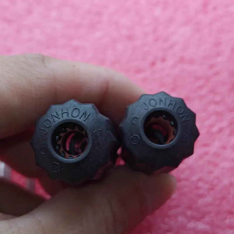 1500V Original MCFour Connectors For Huawei On Grid Inverter 150kW 300kW Communication Terminals Female and Male Head
1500V Original MCFour Connectors For Huawei On Grid Inverter 150kW 300kW Communication Terminals Female and Male Head