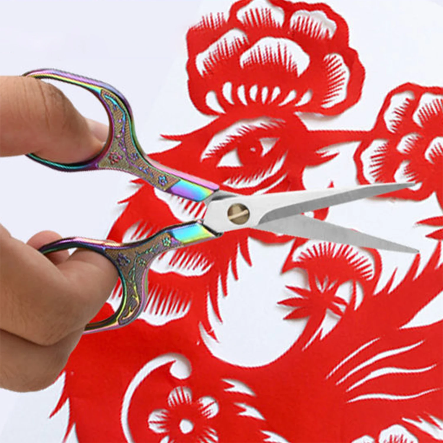 Kawaii Titanium Color Scissors Vintage Stainless Carved Cutting and Sewing Thread Scissors Sewing Hand Tools Cute Stationery
Kawaii Titanium Color Scissors Vintage Stainless Carved Cutting and Sewing Thread Scissors Sewing Hand Tools Cute Stationery
