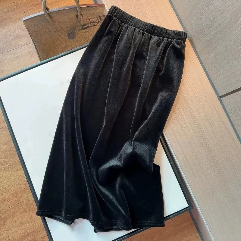 Черные бархатные юбки для женщин с эластичной резинкой на талии, однотонная осенне-зимняя длинная юбка, корейская мода, элегантная ретро-юбка Faldas Mujer
Черные бархатные юбки для женщин с эластичной резинкой на талии, однотонная осенне-зимняя длинная юбка, корейская мода, элегантная ретро-юбка Faldas Mujer
