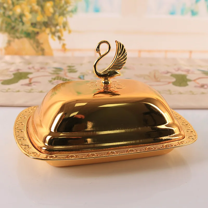 European high-end covered fruit plate metal products Hotel home KTV snack plate Snack plate Decorative table
European high-end covered fruit plate metal products Hotel home KTV snack plate Snack plate Decorative table