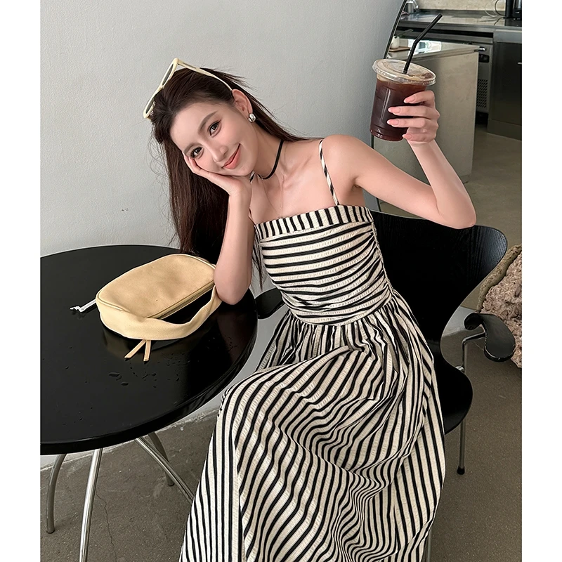 Женское летнее повседневное элегантное платье макси миниатюрного размера во французском стиле для ленивого отпуска, элитное модное платье 2025 года, Новое поступление
Женское летнее повседневное элегантное платье макси миниатюрного размера во французском стиле для ленивого отпуска, элитное модное платье 2025 года, Новое поступление