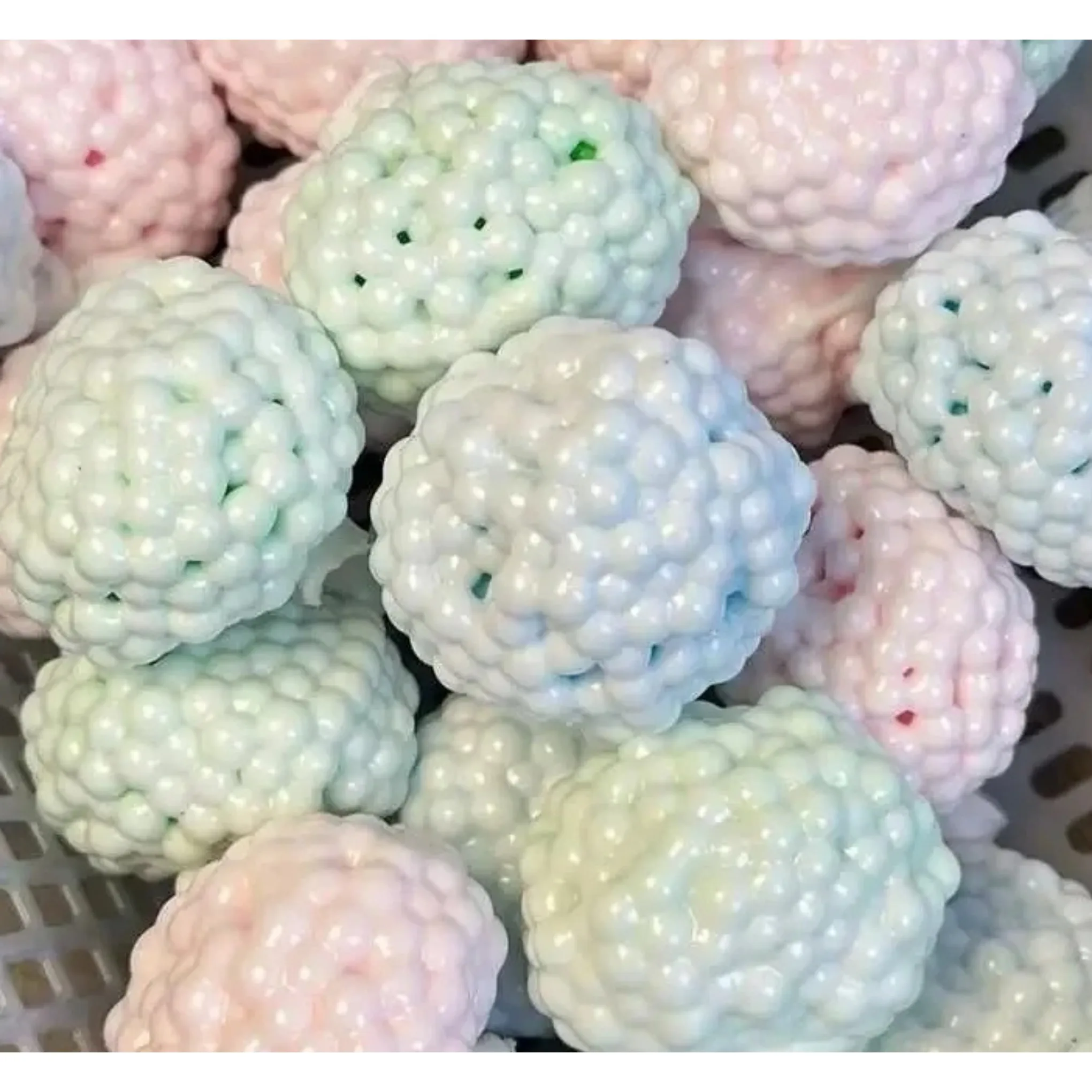 Shapeable Vacuum Squishies Sand Ball Grape Stress Ball Stress Relief Noisy Ball Desktop Squeezing Soothing Toy Birthday Gift
Shapeable Vacuum Squishies Sand Ball Grape Stress Ball Stress Relief Noisy Ball Desktop Squeezing Soothing Toy Birthday Gift