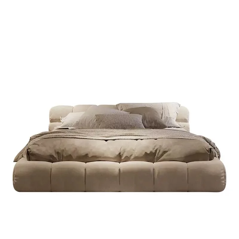 Luxurious Italian Style King Bed Set with Comfortable wooden Frame Soft Bed Uplolstery Made in China for Hotels
Luxurious Italian Style King Bed Set with Comfortable wooden Frame Soft Bed Uplolstery Made in China for Hotels
