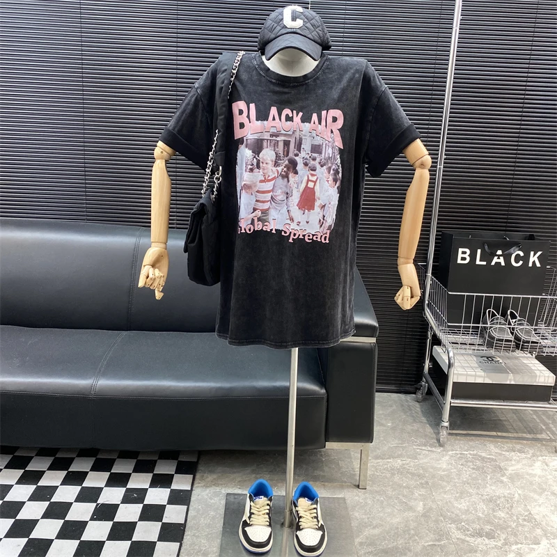 2022 New fashion Designer new style Famous brand Retro Distressed Letter Printed T-shirt summer Loose Round neck Top
2022 New fashion Designer new style Famous brand Retro Distressed Letter Printed T-shirt summer Loose Round neck Top