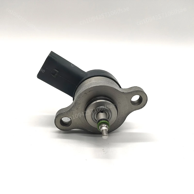 0281002698 A6110780549 Fuel Pressure Regulator Valve 6110780549 0281002750
0281002698 A6110780549 Fuel Pressure Regulator Valve 6110780549 0281002750