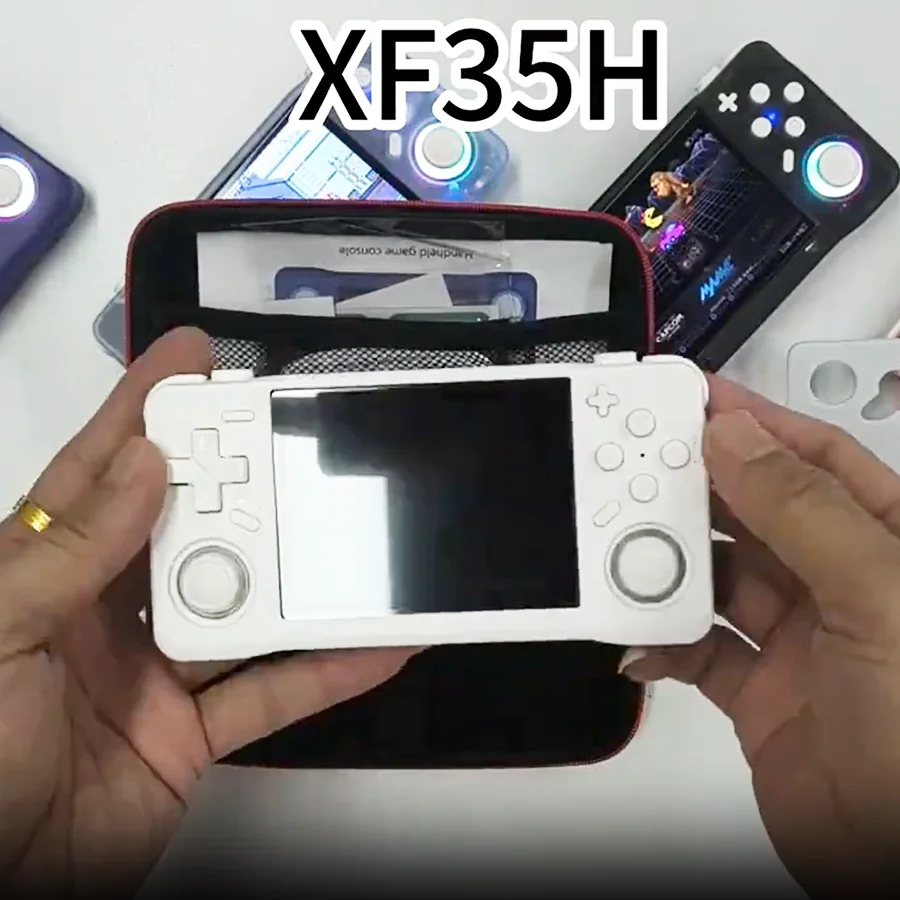 NEW XF35H Retro Handheld Video Game Console Linux System 3.5-inch IPS Screen Mini Portable Handheld Video Player 64GB 128G Games
NEW XF35H Retro Handheld Video Game Console Linux System 3.5-inch IPS Screen Mini Portable Handheld Video Player 64GB 128G Games