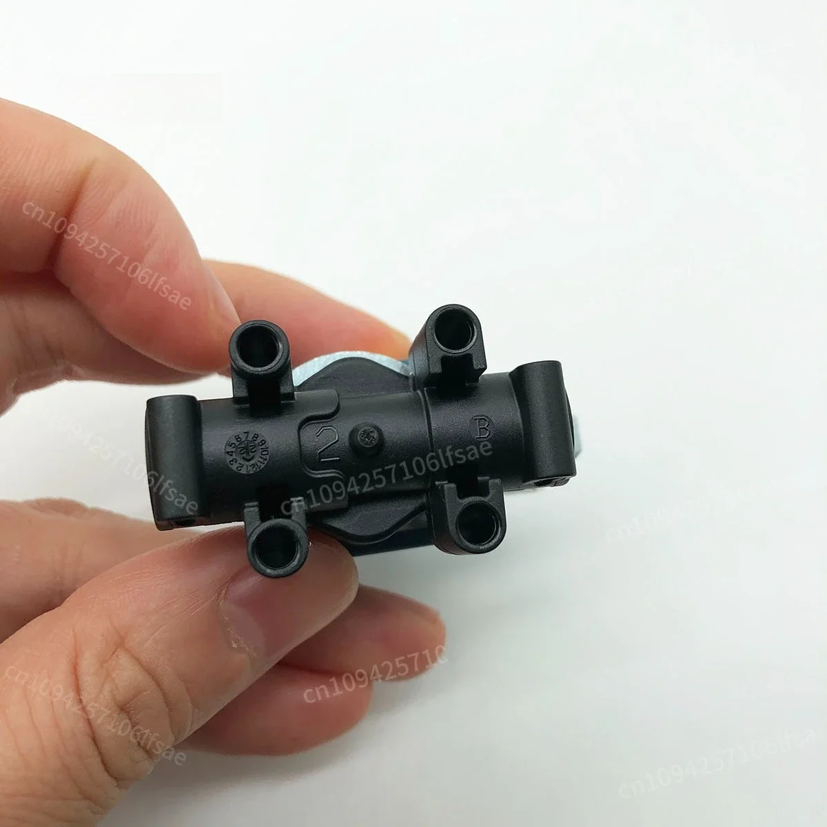 NEWCoffee Machine Accessories DC24V 10W V395VN20PADA02 V395 Solenoid Valve For For EP3146 2136 5144 Espresso Machine
NEWCoffee Machine Accessories DC24V 10W V395VN20PADA02 V395 Solenoid Valve For For EP3146 2136 5144 Espresso Machine