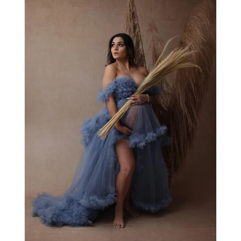 Платье для фотосессии и бэби-шауэра из тюля для беременных - пышные оборки, прозрачный дизайн, свадебное белье-халат для беременных
Платье для фотосессии и бэби-шауэра из тюля для беременных - пышные оборки, прозрачный дизайн, свадебное белье-халат для беременных