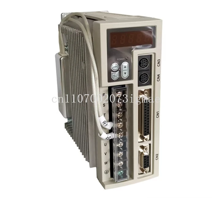 Servo drive motor JSDEP-15A/20A/30A-B/50A3
Servo drive motor JSDEP-15A/20A/30A-B/50A3
