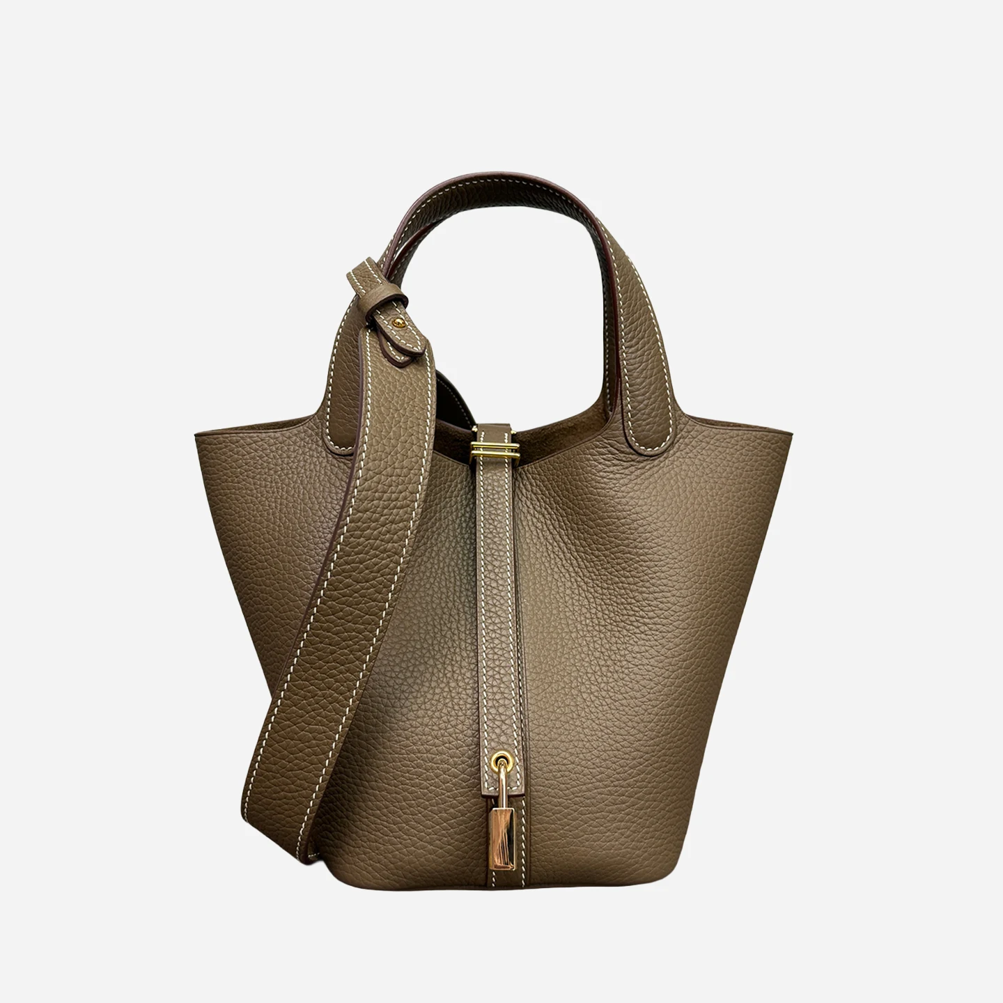 Mendy High Quality Woman Bags 18 & 22 Buckets Shoulder Guangzhou High End Bag Luxury Bags Designers Tote Handbag TC Cow Leather
Mendy High Quality Woman Bags 18 & 22 Buckets Shoulder Guangzhou High End Bag Luxury Bags Designers Tote Handbag TC Cow Leather