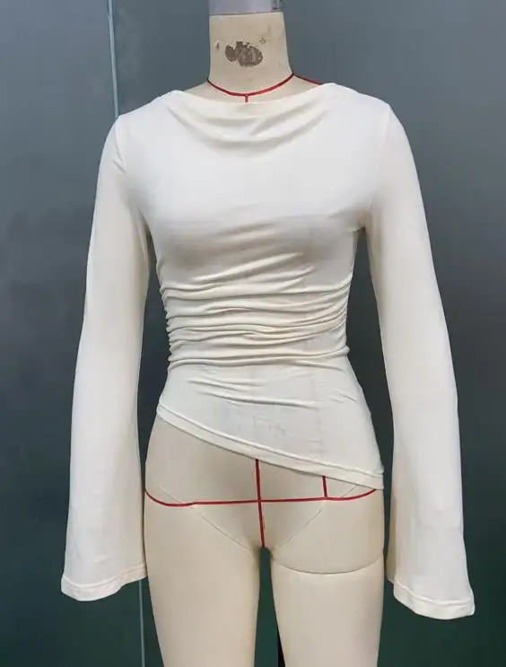 Women's T-Shirt Spring and Summer New French Style Elegant Style Round Neck Folded Irregular Slim Fit Trumpet Sleeve Top
Women's T-Shirt Spring and Summer New French Style Elegant Style Round Neck Folded Irregular Slim Fit Trumpet Sleeve Top