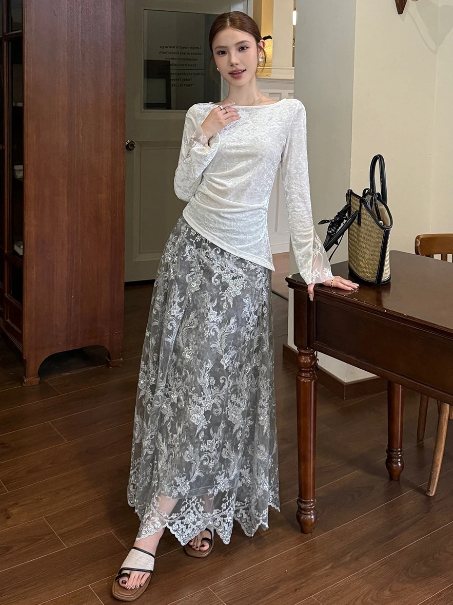 Fugang New Chinese Style Sequin Embroidery Velvet Winter Half Skirt Lace Netting A-Line Skirt Women's City Commute Polyester ...
Fugang New Chinese Style Sequin Embroidery Velvet Winter Half Skirt Lace Netting A-Line Skirt Women's City Commute Polyester ...