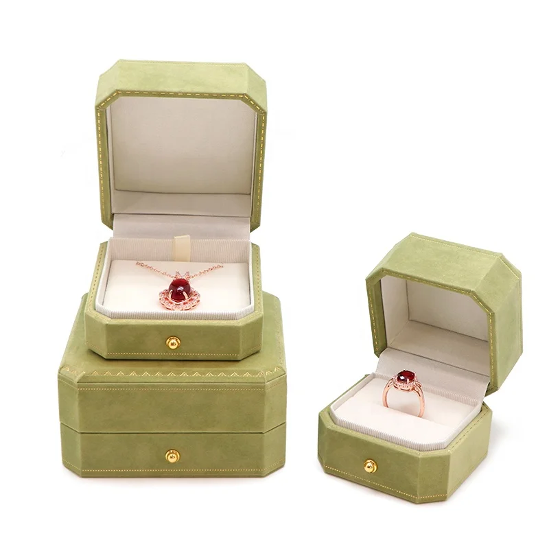 Высококачественная восьмиугольная шкатулка для ювелирных изделий, шкатулка для ювелирных изделий из фланели, шкатулка для колец, подвесок, браслетов, шкатулка для колец
Высококачественная восьмиугольная шкатулка для ювелирных изделий, шкатулка для ювелирных изделий из фланели, шкатулка для колец, подвесок, браслетов, шкатулка для колец