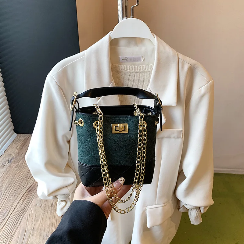 2025 Autumn Winter Minimalist Shoulder Bag for Work, Soft Leather Multi-functional Crossbody Purse, Spacious Tote Bag for Women
2025 Autumn Winter Minimalist Shoulder Bag for Work, Soft Leather Multi-functional Crossbody Purse, Spacious Tote Bag for Women