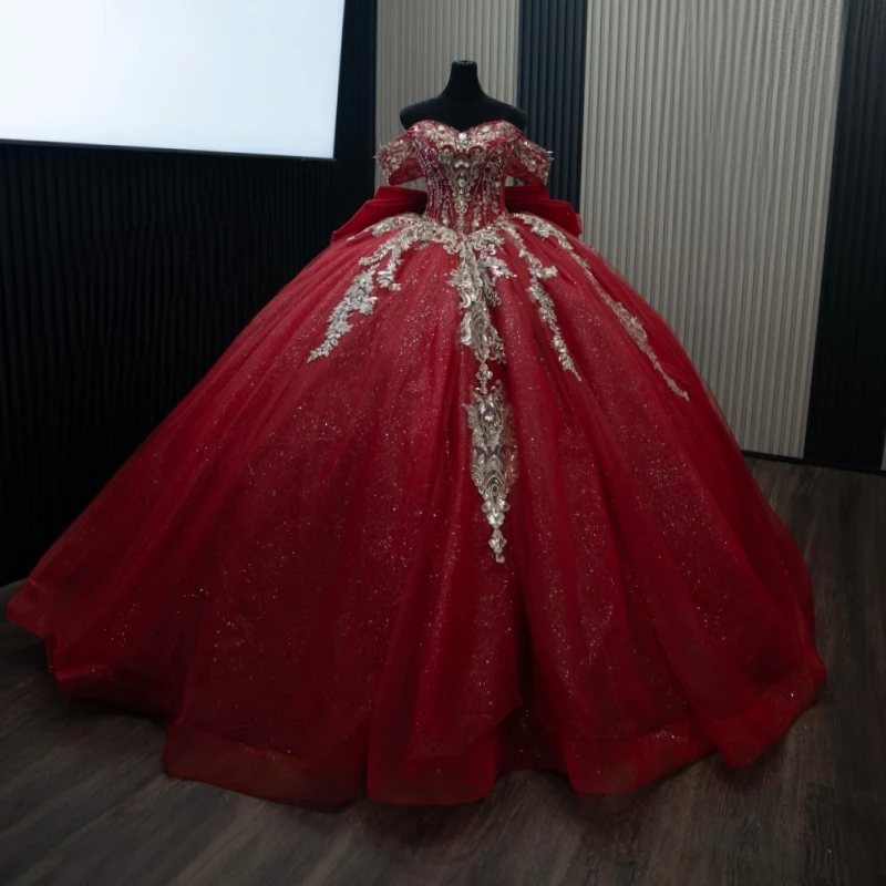 Red Shiny Princess Off the Shoulder Sweet 16 Dress Quinceanera Dresses Applique Lace Beads Bow Tull Party Birthday Vestidos 15
Red Shiny Princess Off the Shoulder Sweet 16 Dress Quinceanera Dresses Applique Lace Beads Bow Tull Party Birthday Vestidos 15