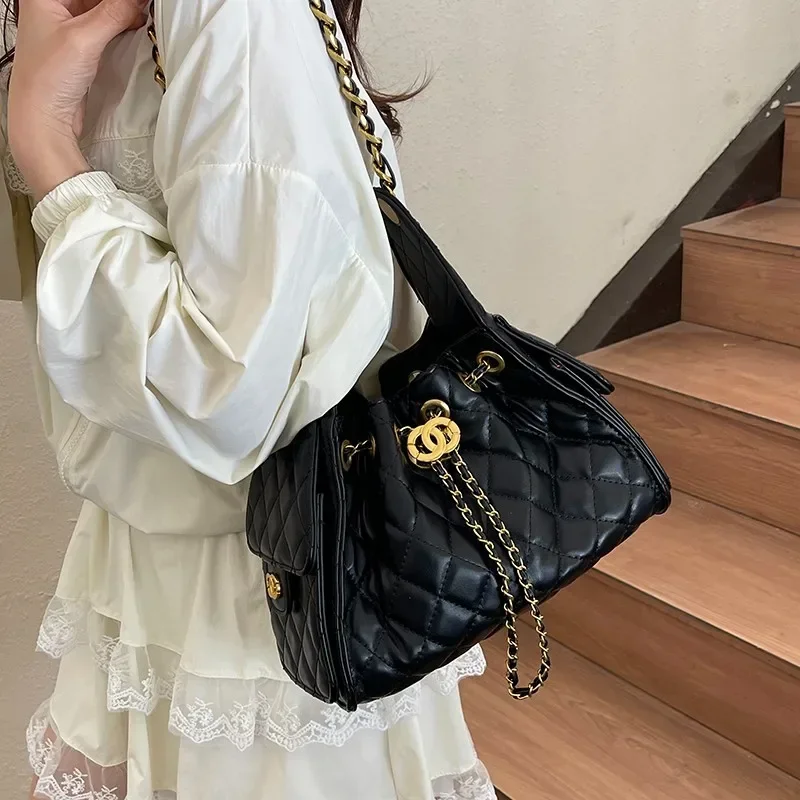 Luxury Brand Genuine Leather Messenger Bag For Ladies, Women's Crossbody Shoulder Handbag Elegant With Detachable Strap
Luxury Brand Genuine Leather Messenger Bag For Ladies, Women's Crossbody Shoulder Handbag Elegant With Detachable Strap