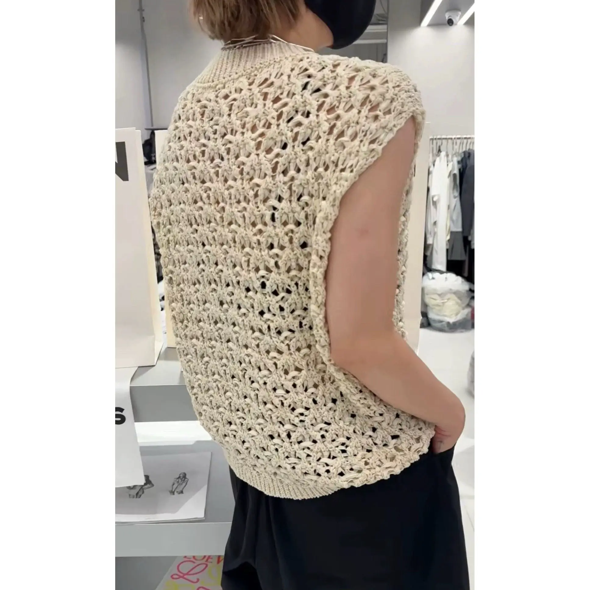 lectual Women's Svel Hollow out round Ne Vest Spring Summer Sle Comfortable Breathable Casual Wear Outerwear
lectual Women's Svel Hollow out round Ne Vest Spring Summer Sle Comfortable Breathable Casual Wear Outerwear