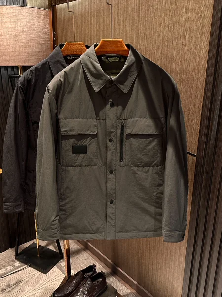 Легкое повседневное мужское пуховое пальто Jaet высокого качества с воротником irt, стеганое пальто Busin Gentleman Sle Long Sve на молнии
Легкое повседневное мужское пуховое пальто Jaet высокого качества с воротником irt, стеганое пальто Busin Gentleman Sle Long Sve на молнии