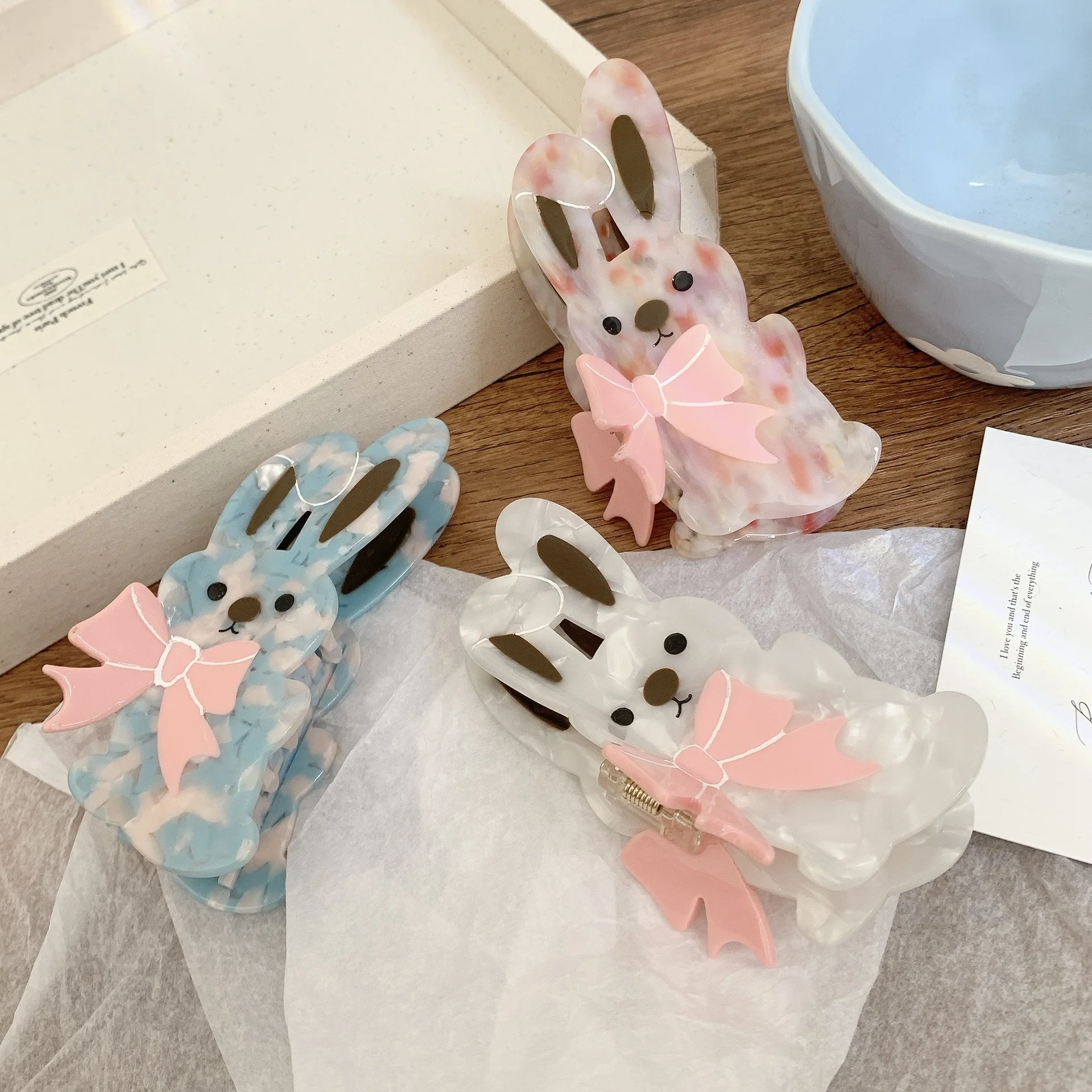 DuoShang Cute Sweet Bow Little Bunny Acetate Hair Claw Light Luxury Claw Clip Crab Hair Clip for Women Girls Hair Accessories
DuoShang Cute Sweet Bow Little Bunny Acetate Hair Claw Light Luxury Claw Clip Crab Hair Clip for Women Girls Hair Accessories