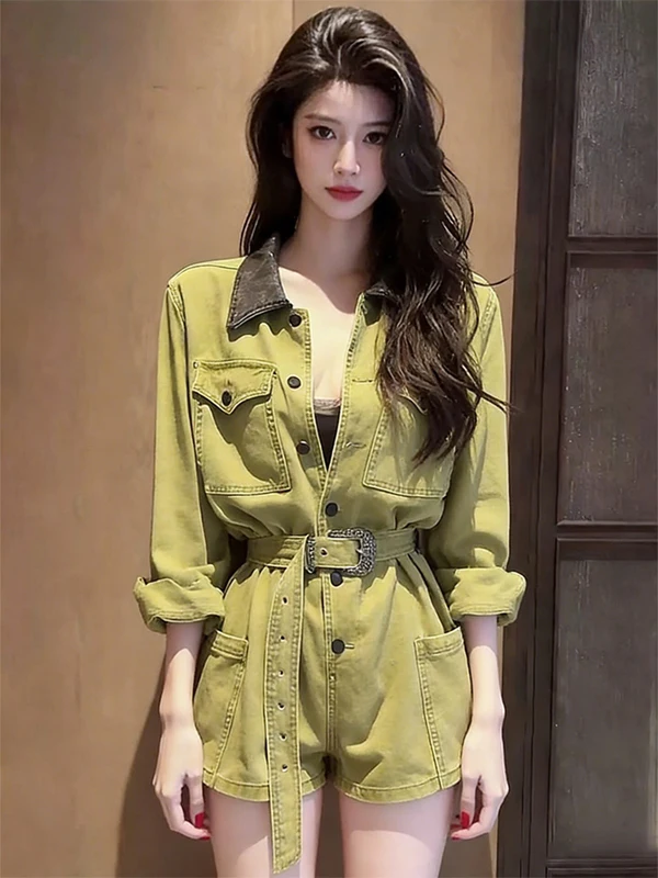 Spring Summer 2026 Korean Style Green One-Piece Pants Women's Casual Cool Fashionable High Waist Short Pants Leisure Trousers
Spring Summer 2026 Korean Style Green One-Piece Pants Women's Casual Cool Fashionable High Waist Short Pants Leisure Trousers