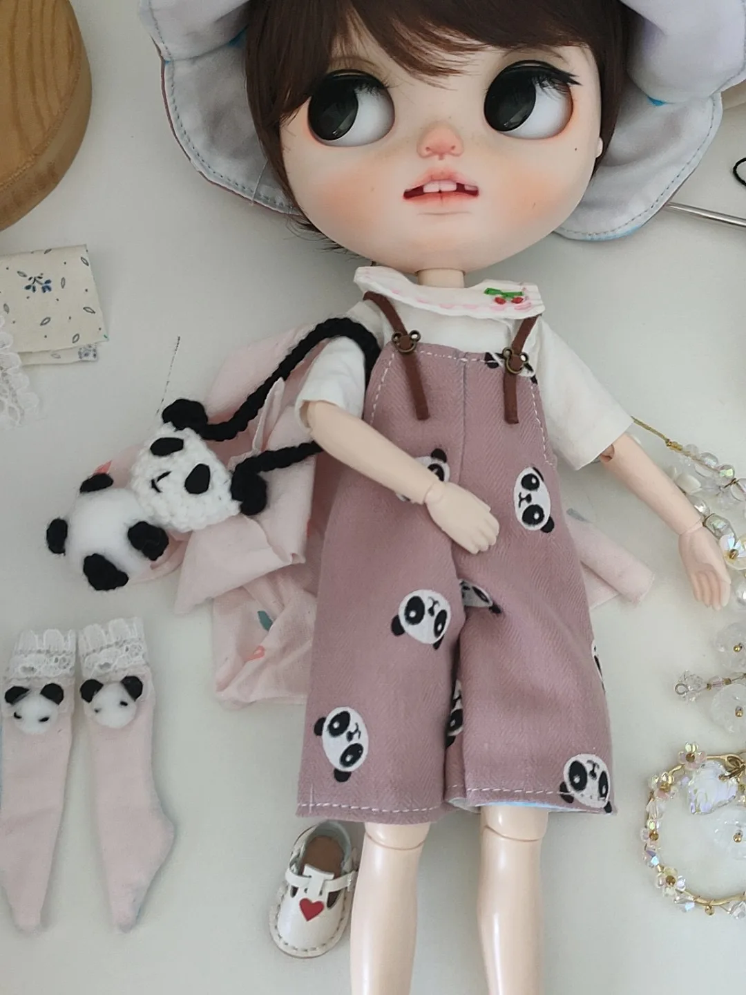 Одежда для куклы Dula, костюм с юбкой медведей и ежиков, Blythe Qbaby ob24 ob22 Azone Licca ICY jerfish 1/6, аксессуары для шарнирных кукол
Одежда для куклы Dula, костюм с юбкой медведей и ежиков, Blythe Qbaby ob24 ob22 Azone Licca ICY jerfish 1/6, аксессуары для шарнирных кукол