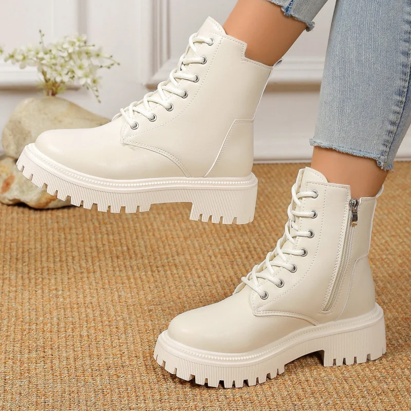 2025New Autumn Winter Plus Size Leather Boots for Women Fashion Motorcycle Korean Style Thick Sole Round Toe White Short Boots
2025New Autumn Winter Plus Size Leather Boots for Women Fashion Motorcycle Korean Style Thick Sole Round Toe White Short Boots