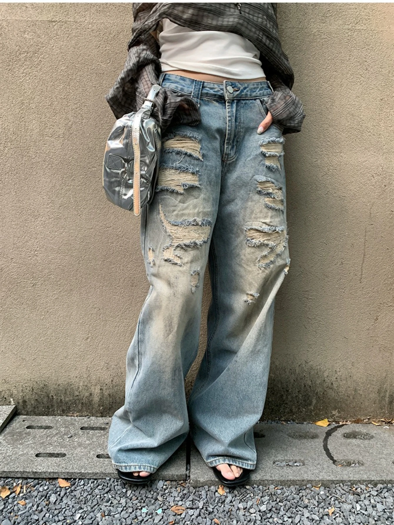 Pants Denim Pant Women Jeans Vintage Loose Low Waist Distressed Hole Work Casual Straight Trousers Y2k Streetwear 2026 Summer
Pants Denim Pant Women Jeans Vintage Loose Low Waist Distressed Hole Work Casual Straight Trousers Y2k Streetwear 2026 Summer
