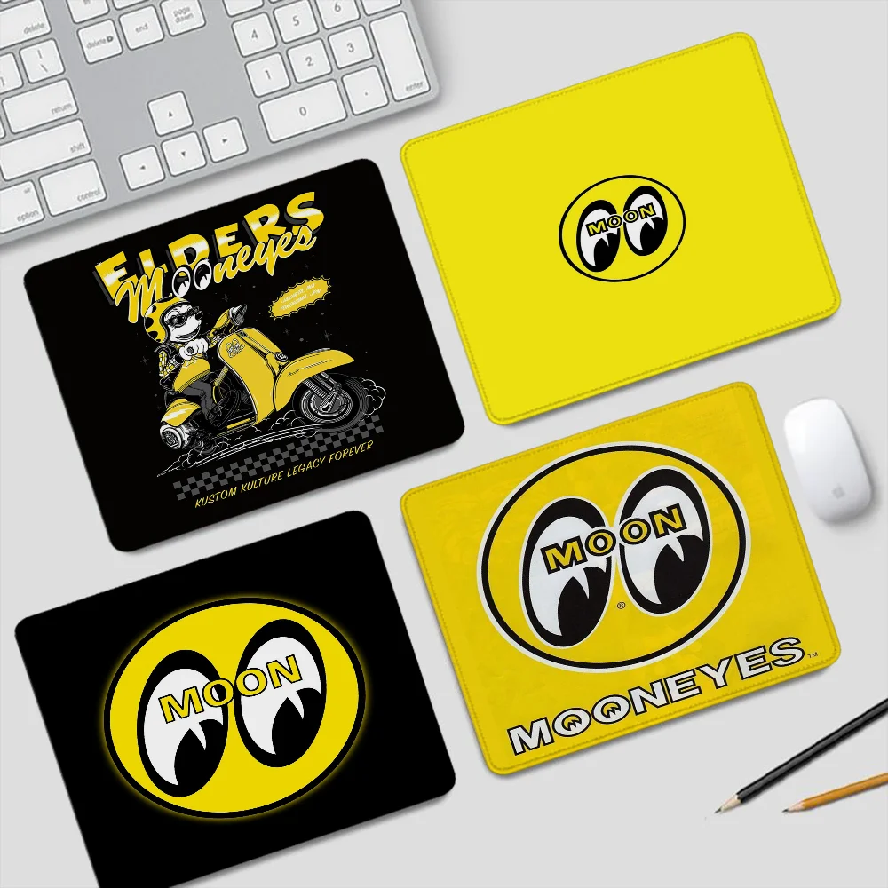 Mouse Mat Mooneyes Offices Accessories Cute Desk Accessories Office Gaming Pad for Computer Mouse Mousepad Gamer Mats Anime Rug
Mouse Mat Mooneyes Offices Accessories Cute Desk Accessories Office Gaming Pad for Computer Mouse Mousepad Gamer Mats Anime Rug