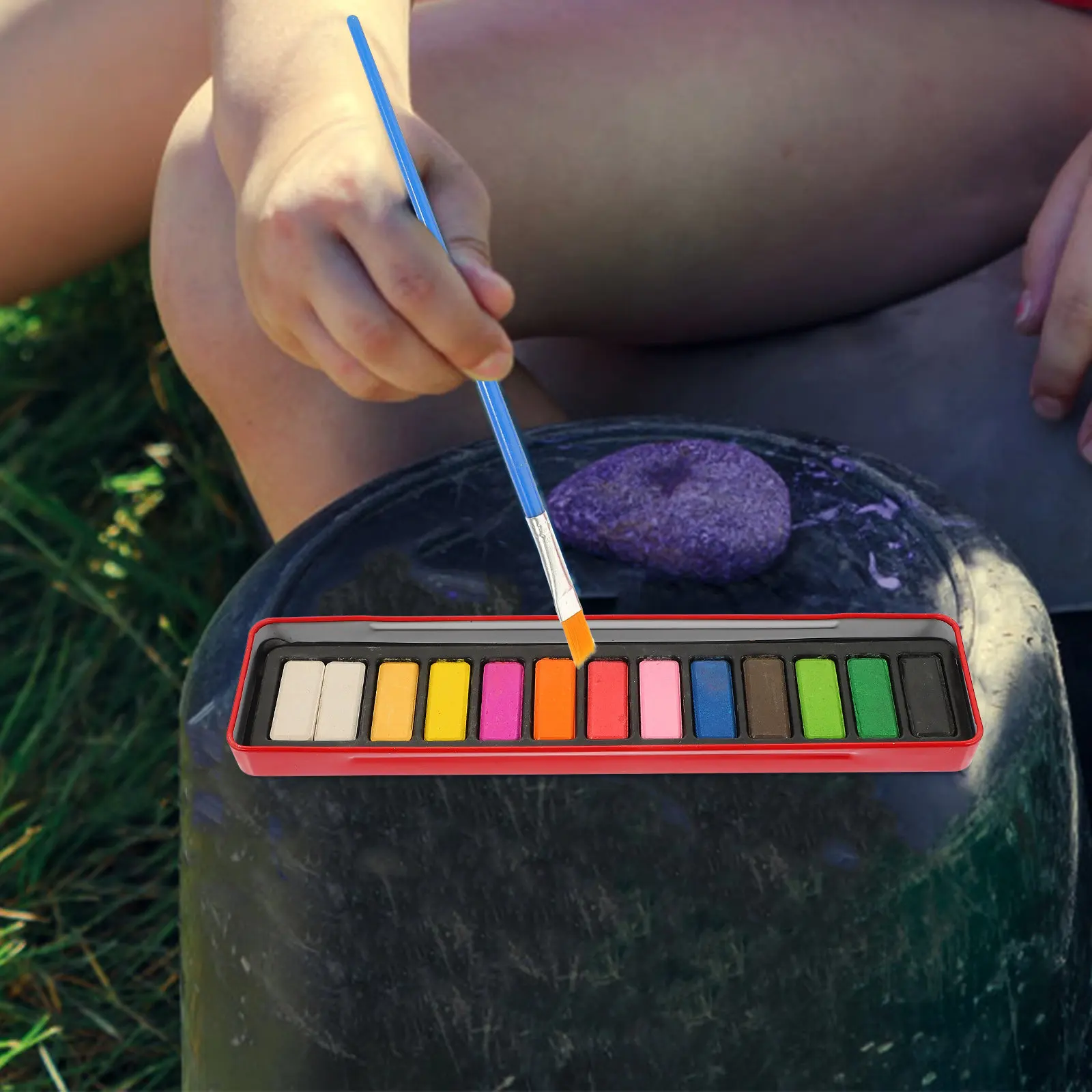 Набор акварельных красок из 12 ярких цветов, твердые акварельные палитры для студентов и художников, легко смешиваемые, в жестяном футляре с кистью
Набор акварельных красок из 12 ярких цветов, твердые акварельные палитры для студентов и художников, легко смешиваемые, в жестяном футляре с кистью