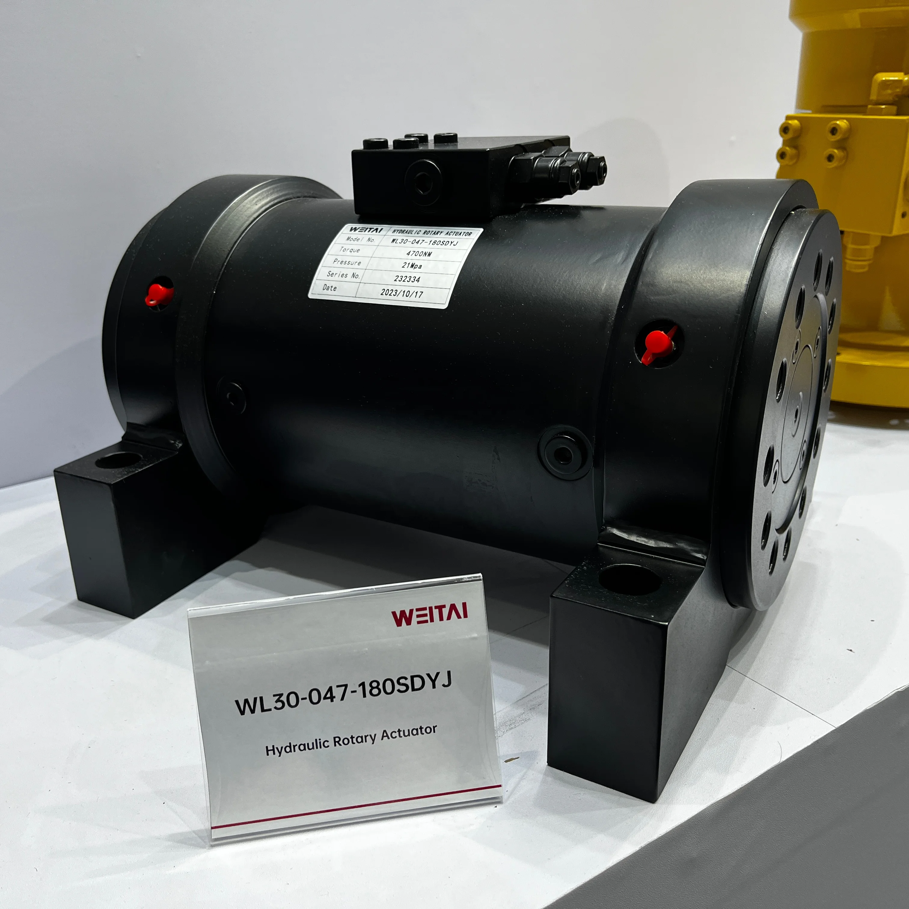 WEITAI Factory Direct ISO 9001 Certified L Series Hydraulic Rotary Actuator for Construction Machinery Fast Delivery 1 Year
WEITAI Factory Direct ISO 9001 Certified L Series Hydraulic Rotary Actuator for Construction Machinery Fast Delivery 1 Year