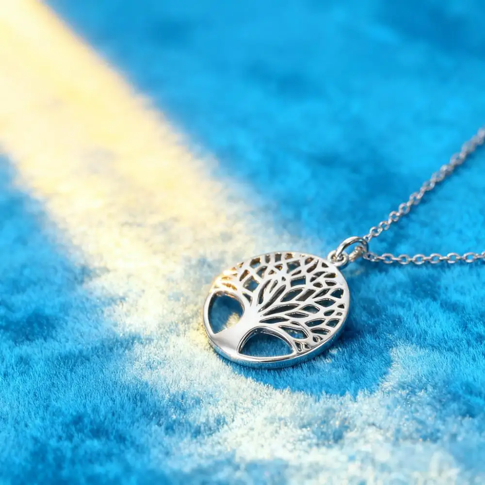 Очаровательное ожерелье из стерлингового серебра 925 пробы с подвеской в виде дерева для женщин, роскошные модные вечерние свадебные аксессуары, ювелирные изделия, рождественские подарки
Очаровательное ожерелье из стерлингового серебра 925 пробы с подвеской в виде дерева для женщин, роскошные модные вечерние свадебные аксессуары, ювелирные изделия, рождественские подарки