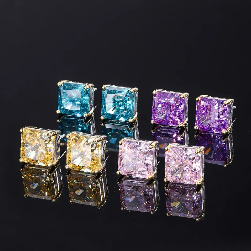 18K Gold Set with PT950 Platinum High Carbon Diamond Color Treasure Style Princess Square Earrings Main Stone 10*10
18K Gold Set with PT950 Platinum High Carbon Diamond Color Treasure Style Princess Square Earrings Main Stone 10*10