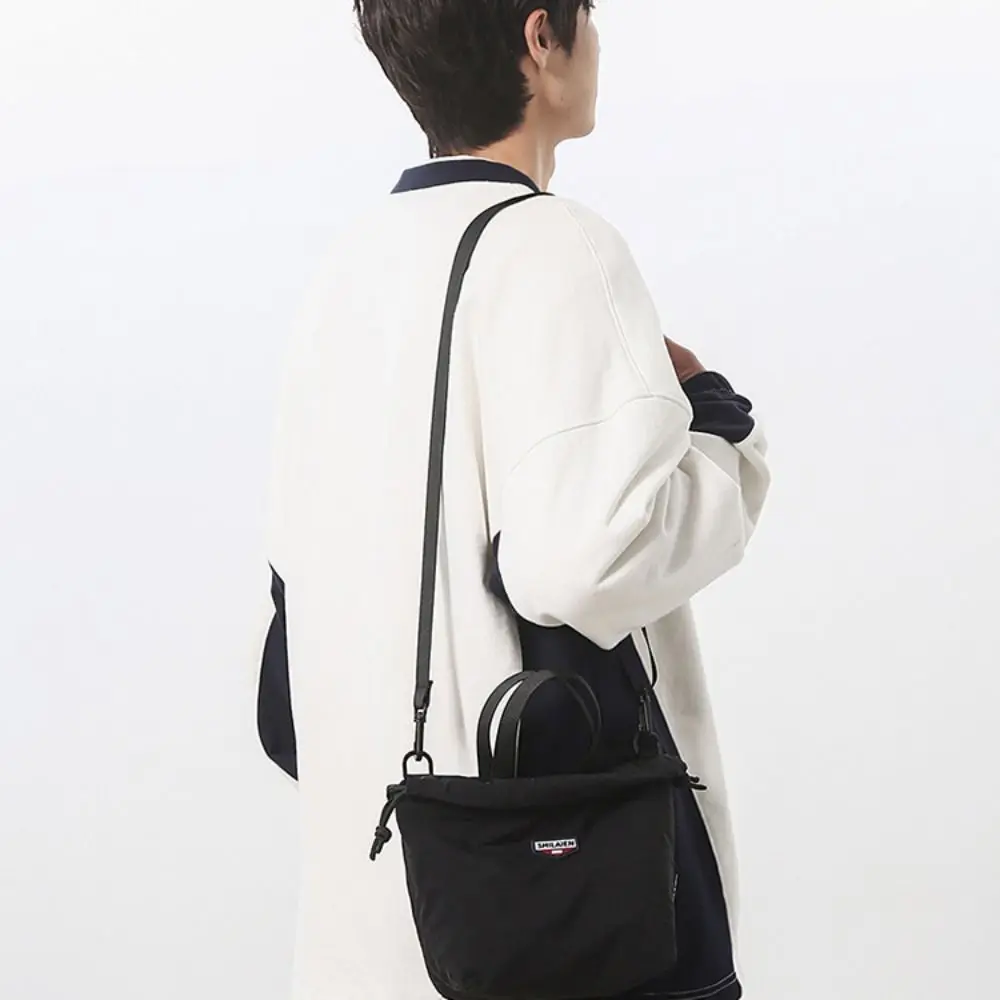 Fashion Quick-dry Nylon Shoulder Bag Harajuku Pendant Men Crossbody Bag Sports Waterproof Mobile Phone Pack Travel
Fashion Quick-dry Nylon Shoulder Bag Harajuku Pendant Men Crossbody Bag Sports Waterproof Mobile Phone Pack Travel