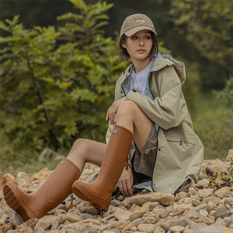 2024 New High-Tube Rain Boots Unisex Couples Fashionable Outdoor Slip-Resistant Waterproof Rubber Boots Soft Bottom Rain Boots
2024 New High-Tube Rain Boots Unisex Couples Fashionable Outdoor Slip-Resistant Waterproof Rubber Boots Soft Bottom Rain Boots