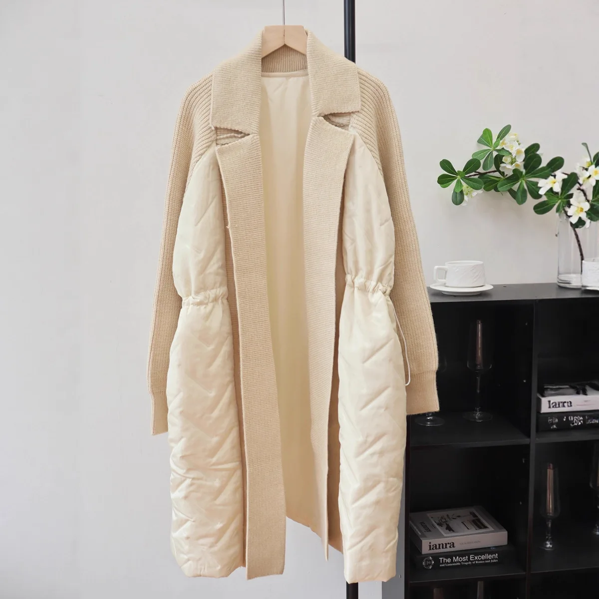 SuperAen Long Waist Slim Knitting Patchwork Cotton-padded Jacket 2026 Autumn and Winter New Korean Style Loose Cardigan Coats
SuperAen Long Waist Slim Knitting Patchwork Cotton-padded Jacket 2026 Autumn and Winter New Korean Style Loose Cardigan Coats