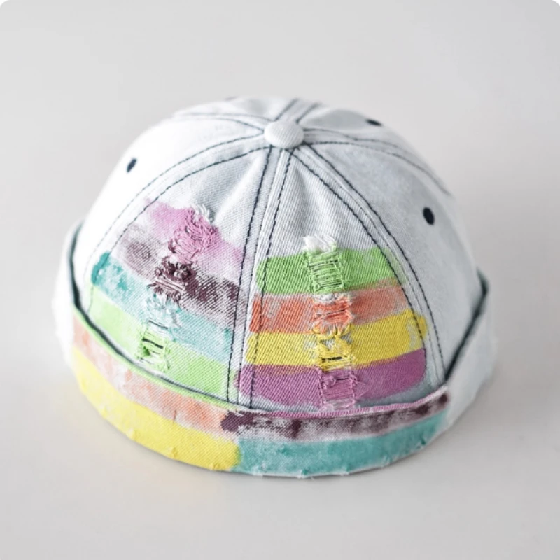 Нишевая цветная полосатая рваная шляпа оренде с принтом тай-дай для мужчин и женщин, весенне-летняя модная ковбойская кепка из кожи дыни с короткими полями
Нишевая цветная полосатая рваная шляпа оренде с принтом тай-дай для мужчин и женщин, весенне-летняя модная ковбойская кепка из кожи дыни с короткими полями