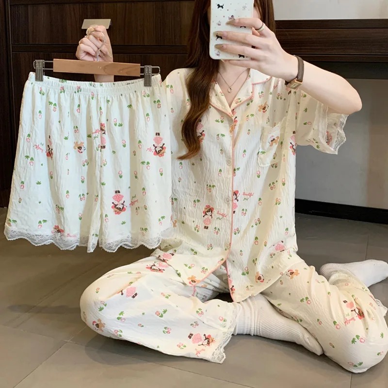 Women's Pajamas Lounge Set Floral Print Lace Sleepwear Button Lapel Neck Short Sleeve Elastic Waist 3 PC Women's Pajamas Set
Women's Pajamas Lounge Set Floral Print Lace Sleepwear Button Lapel Neck Short Sleeve Elastic Waist 3 PC Women's Pajamas Set