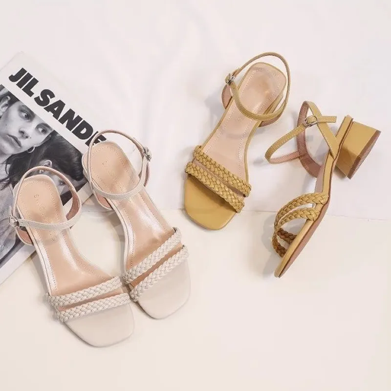 2024 Summer New Fashion Outwear Shoes Women's Sandals Square Toe Open Toe Sexy One Line Buckle Comfortable Single Shoe Women
2024 Summer New Fashion Outwear Shoes Women's Sandals Square Toe Open Toe Sexy One Line Buckle Comfortable Single Shoe Women