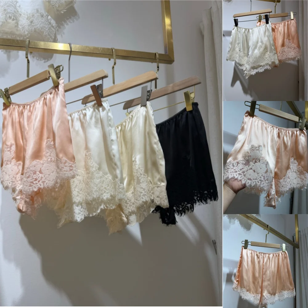 2026 Women 100% Silk Short Pants Elastic Waist Lace Patchwork Fashion Shorts
2026 Women 100% Silk Short Pants Elastic Waist Lace Patchwork Fashion Shorts